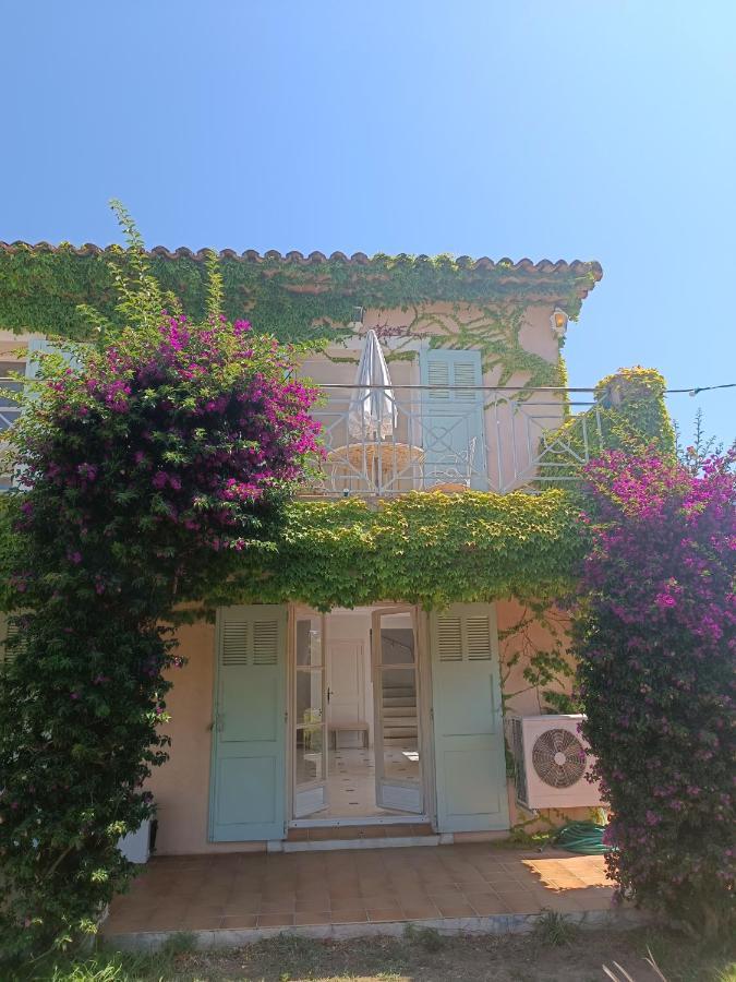 Camp De Base Dei Marres Hotel Ramatuelle Exterior foto